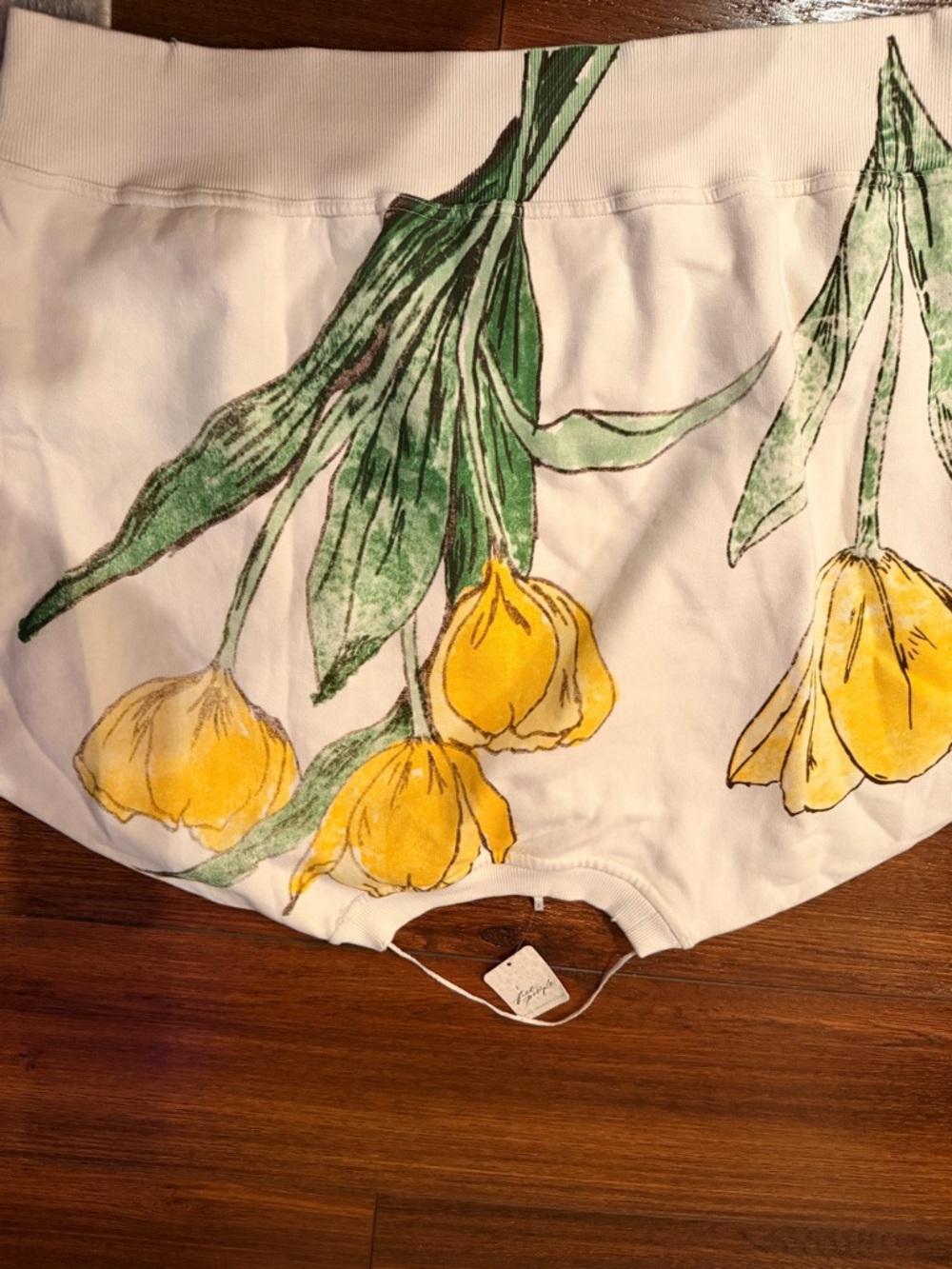 Free People White Sweatshirt with Yellow Tulip Print - Picture 7 of 7